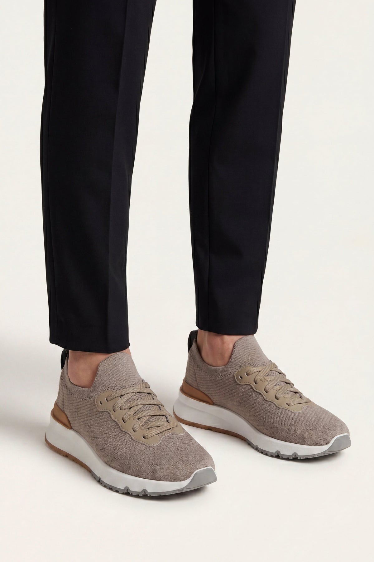 Vicenza Mesh Runner Taupe Grey