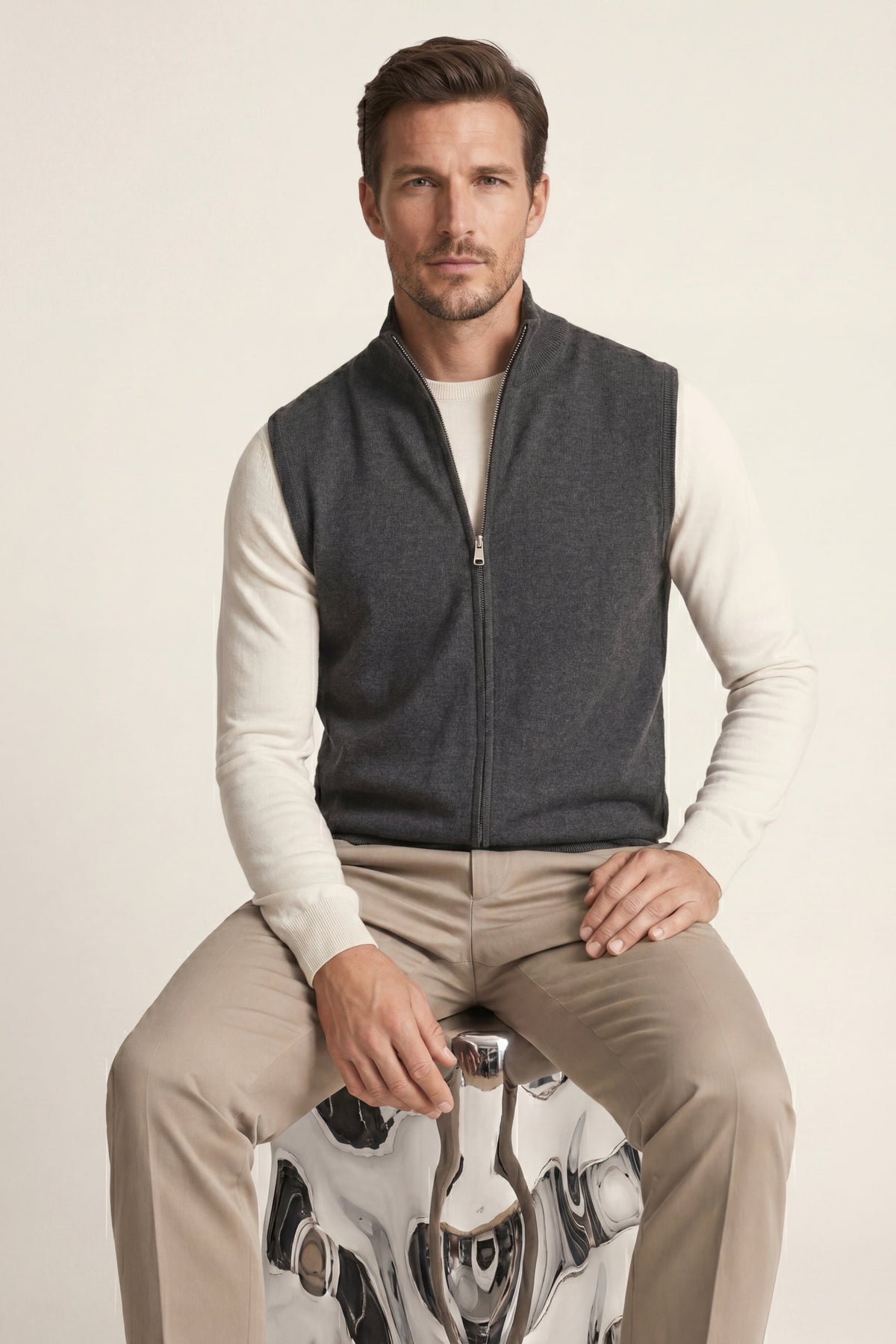 Biella Merino Zip Vest Dark Grey