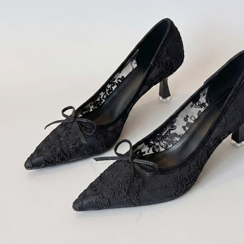 Vittoria Lace Pump Women Black