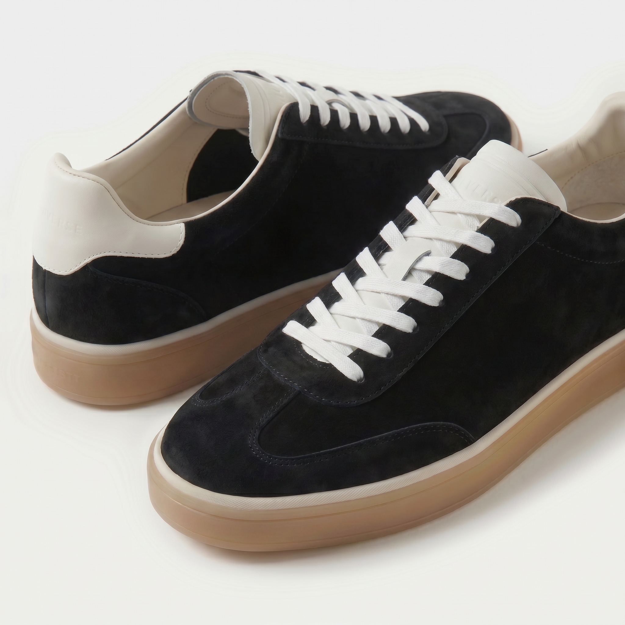 Riviera Court Sneaker Suede Black