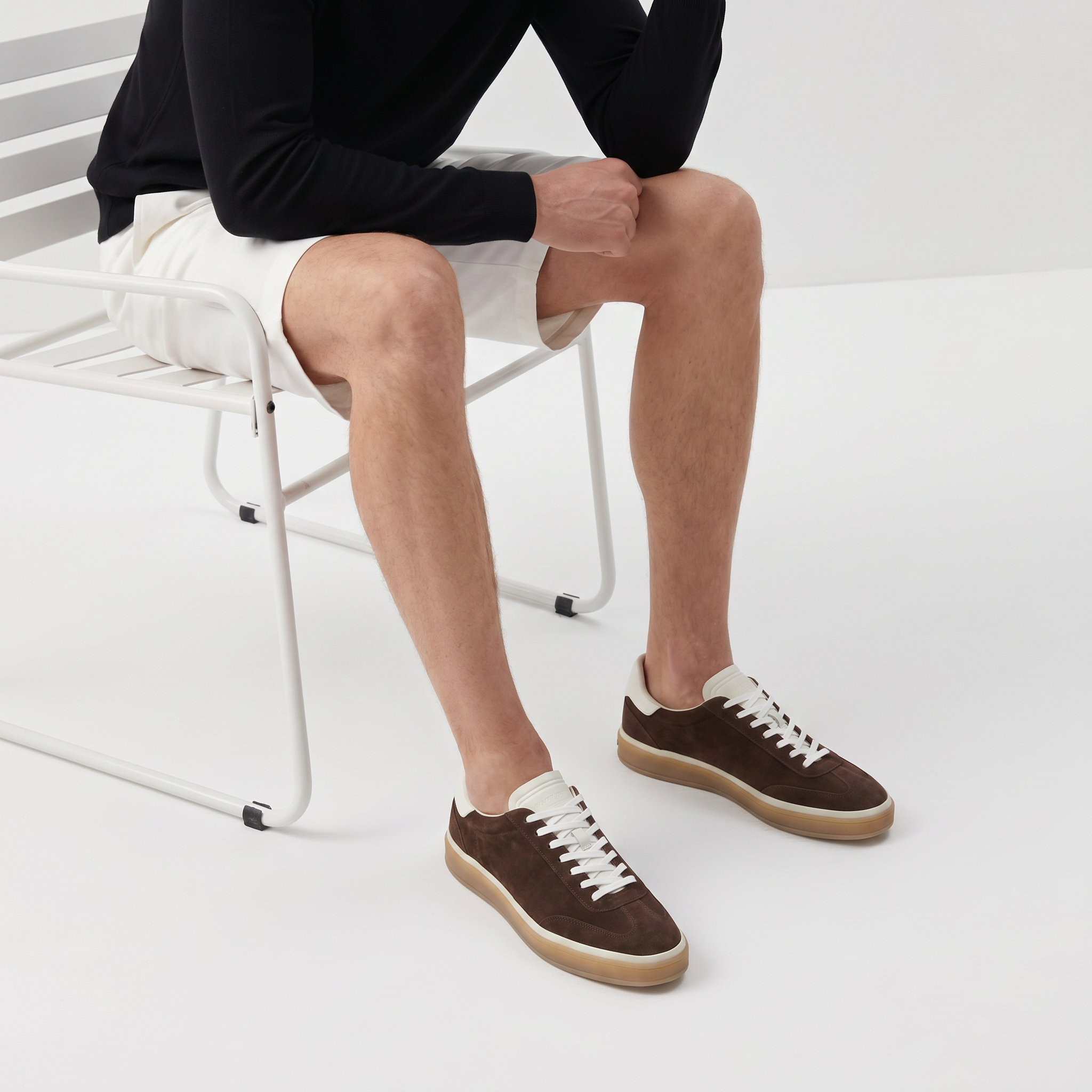 Riviera Court Sneaker Suede Chocolate