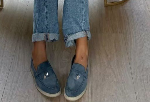 Casual and effortless