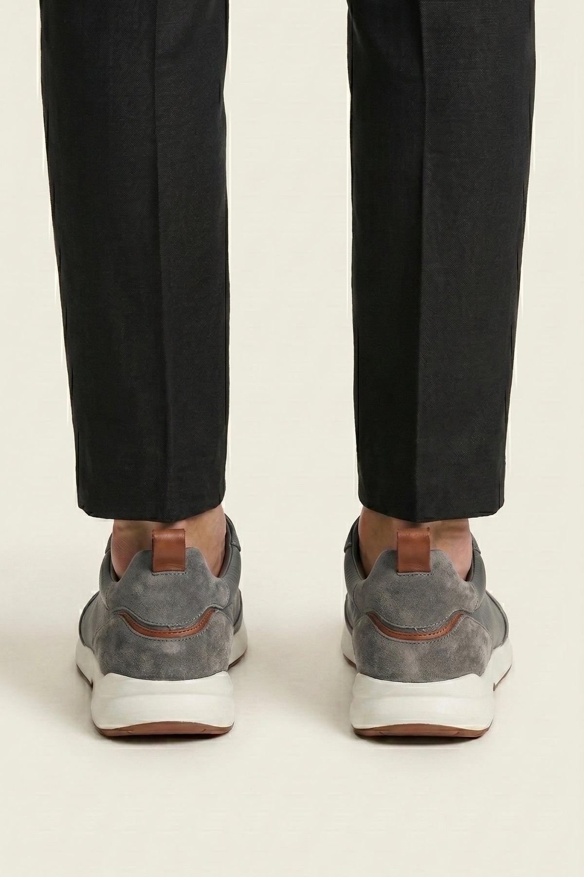 Livorno Leather Slip-On Runner Dark Grey