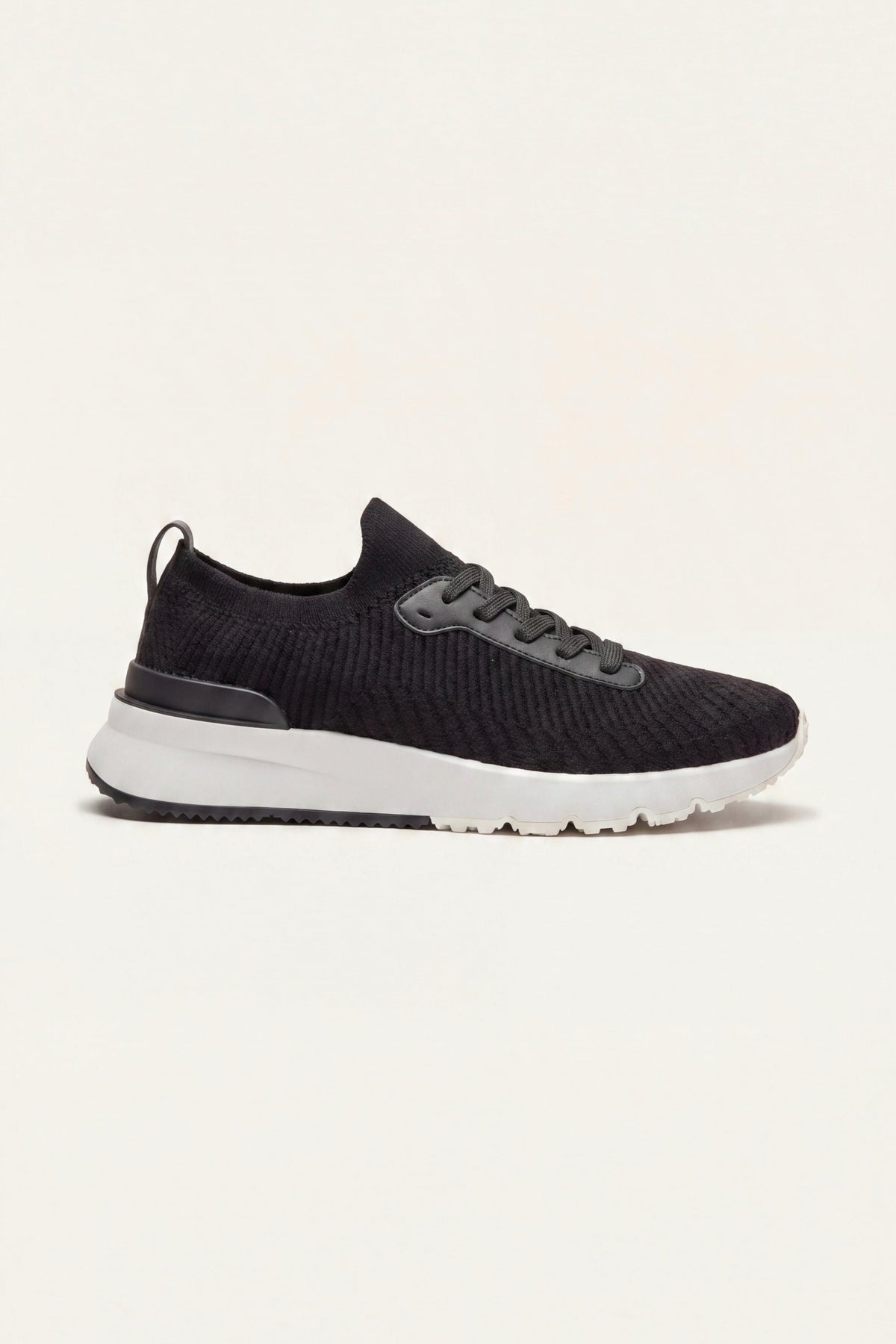Vicenza Mesh Runner Black