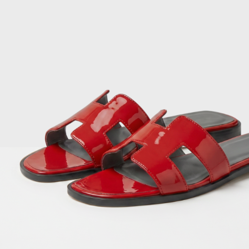 Riviera Flat Slide Women Red Patent