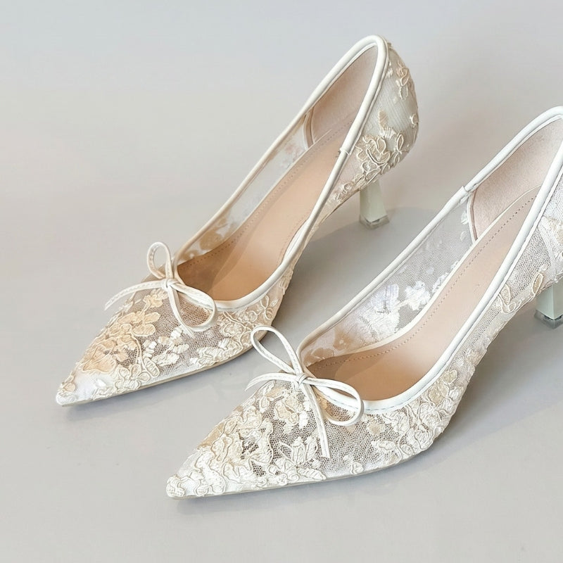 Vittoria Lace Pump Women White