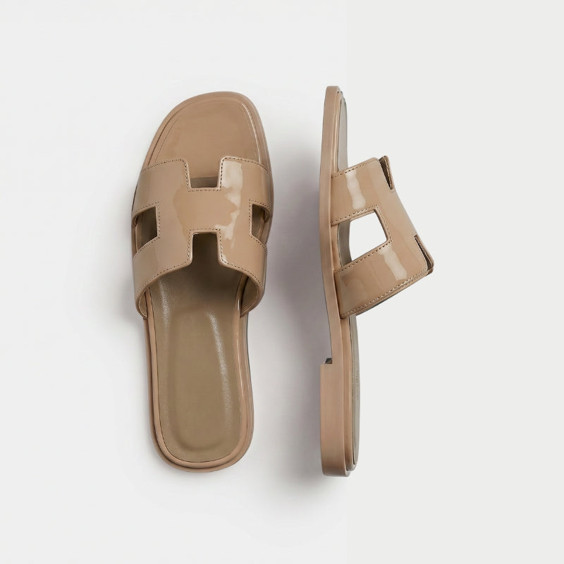 Riviera Flat Slide Women Nude Patent