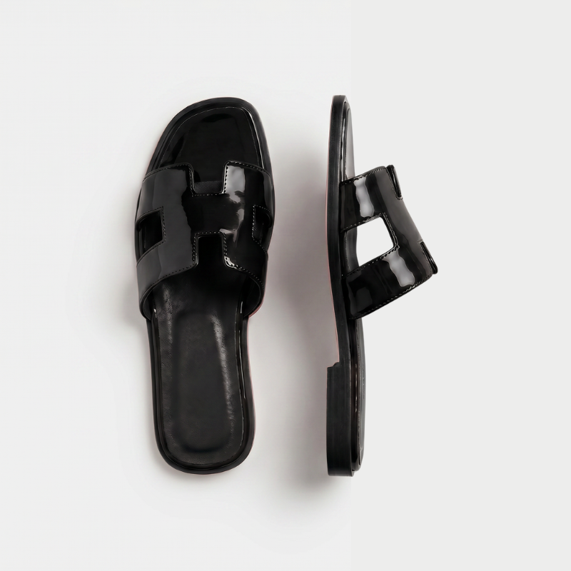 Riviera Flat Slide Women Black Patent