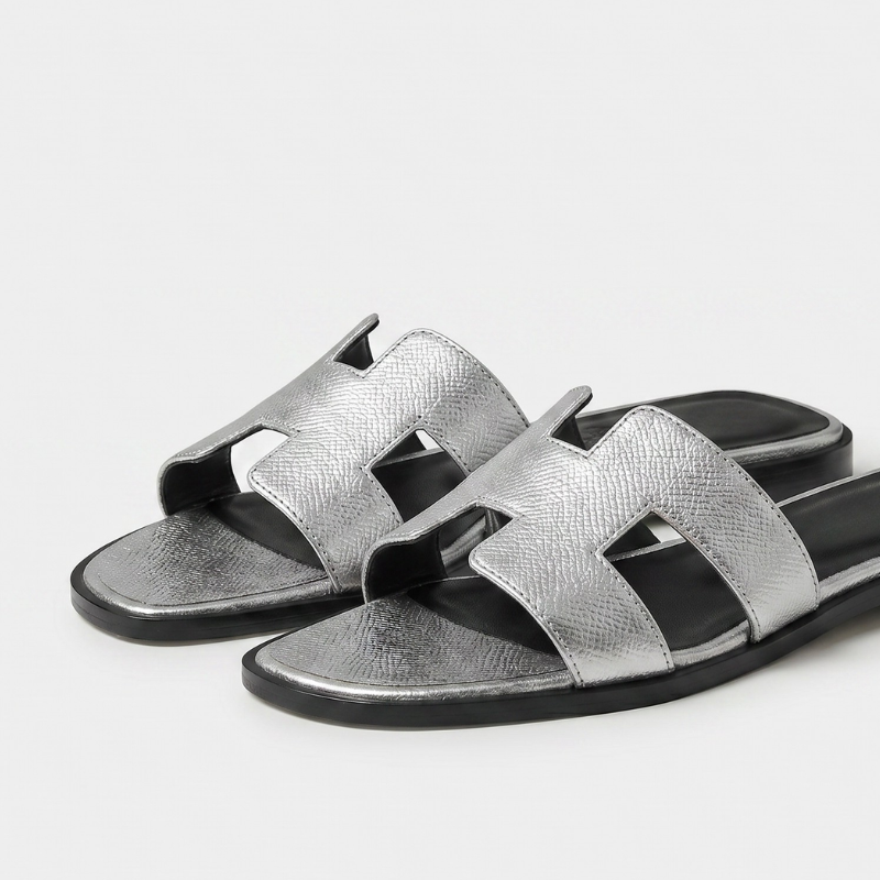 Riviera Flat Slide Women Metallic Silver