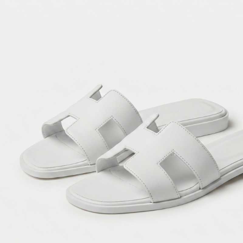 Riviera Flat Slide Women White