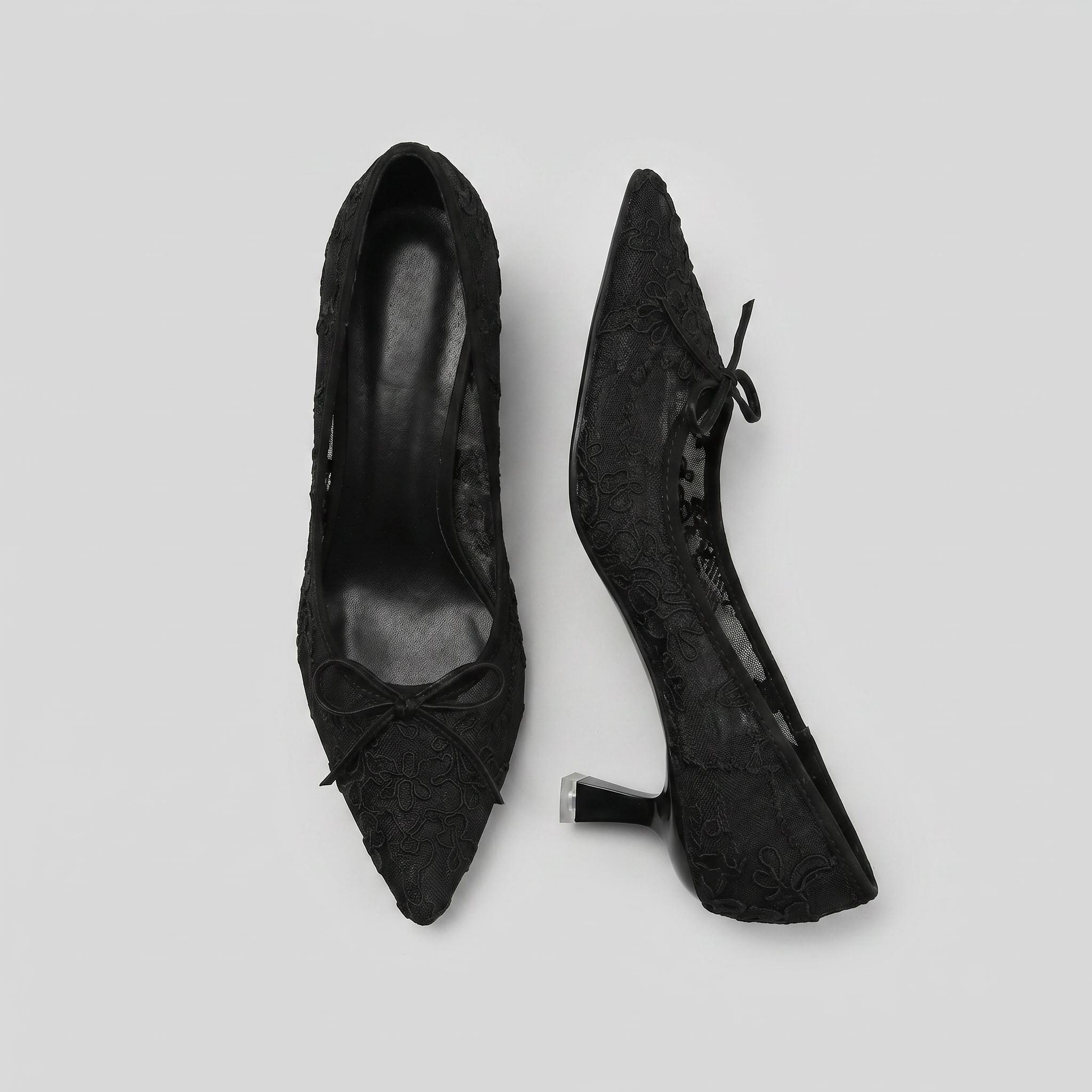 Vittoria Lace Pump Women Black