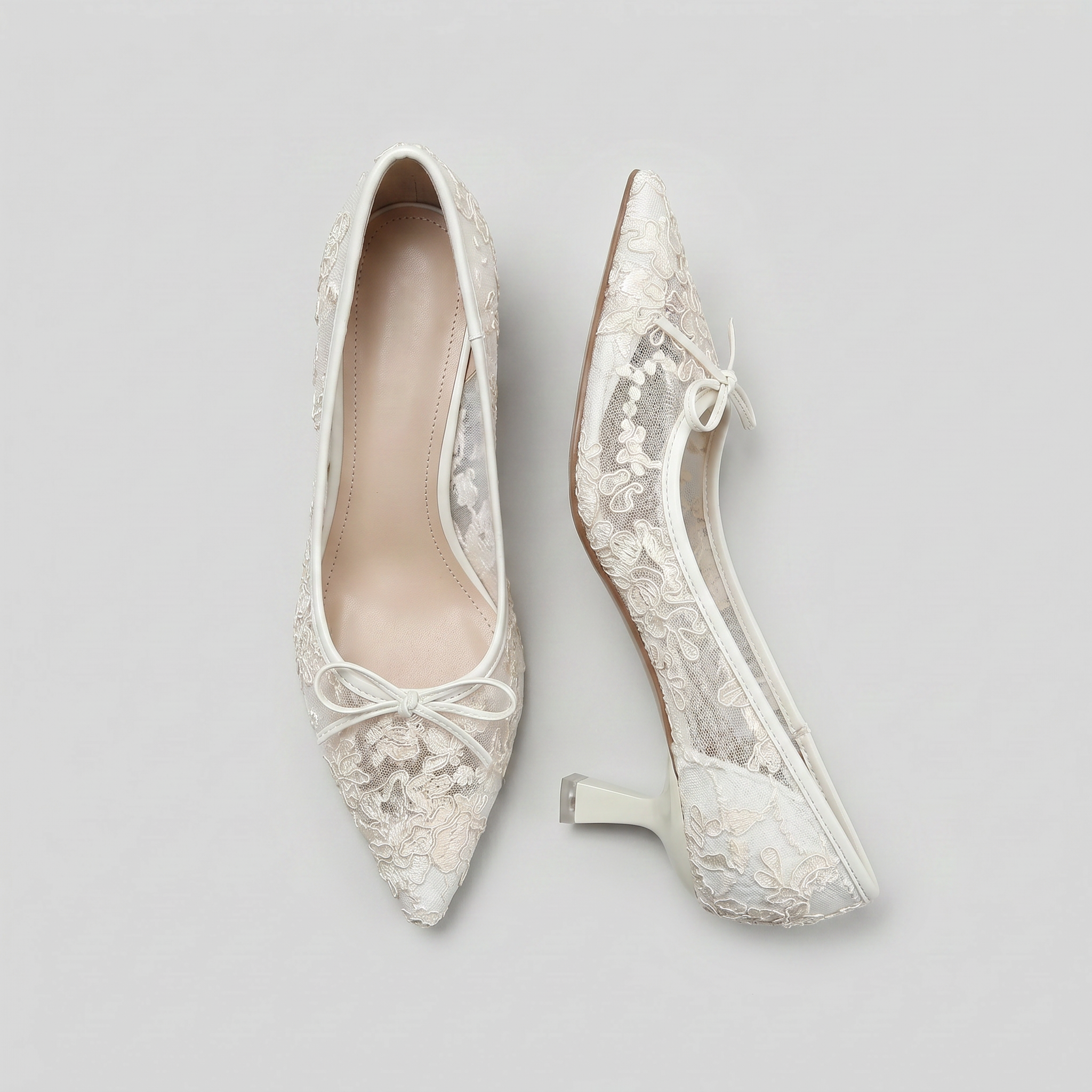 Vittoria Lace Pump Women White