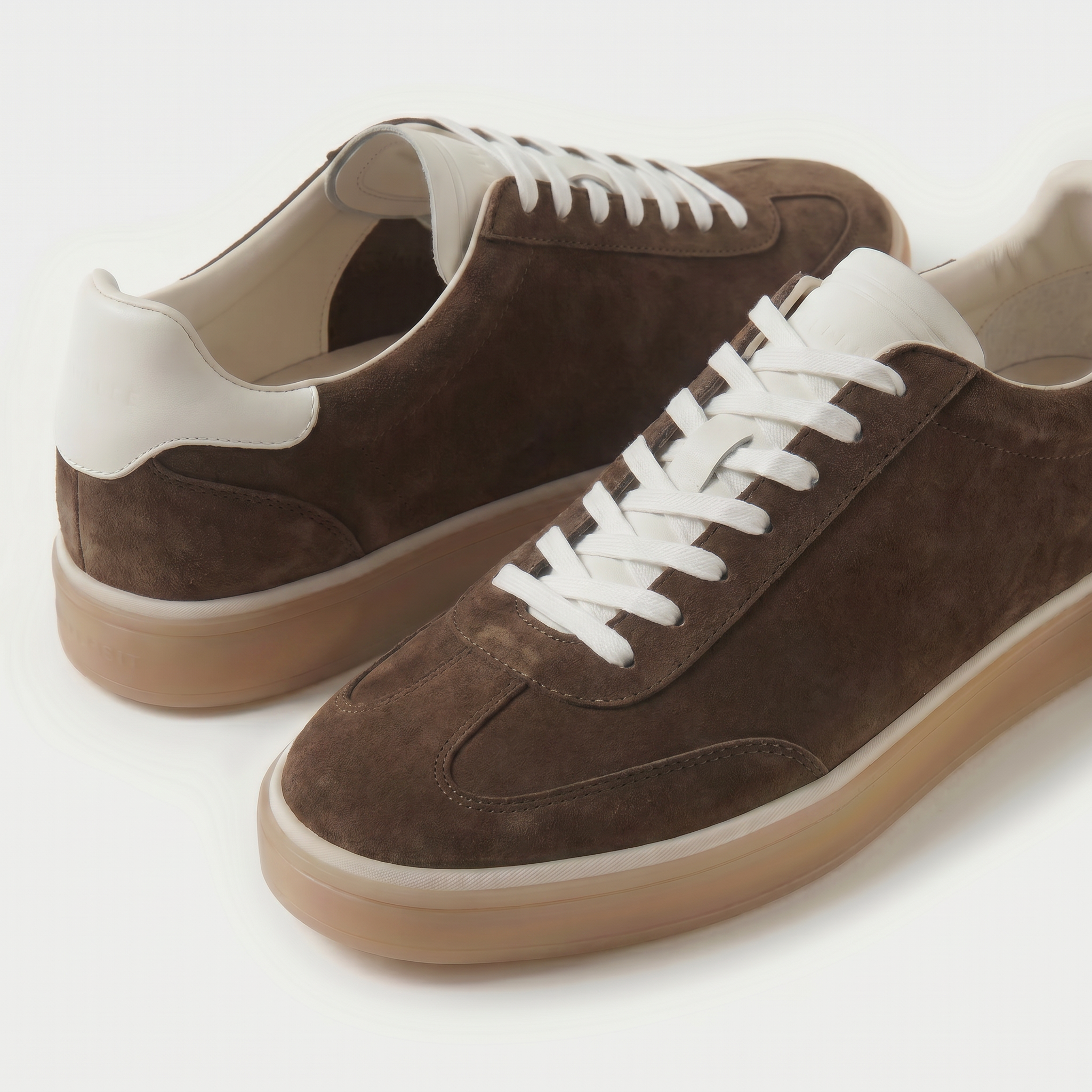 Riviera Court Sneaker Suede Chocolate